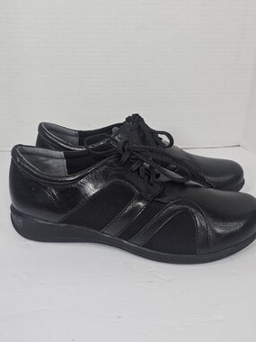 Leather Womens Shoes Soft Walk Topeka  Sneakers Sz 9 M Black Lace Up Comfortable